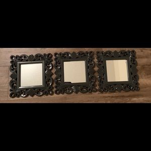 Small decorative mirrors.
